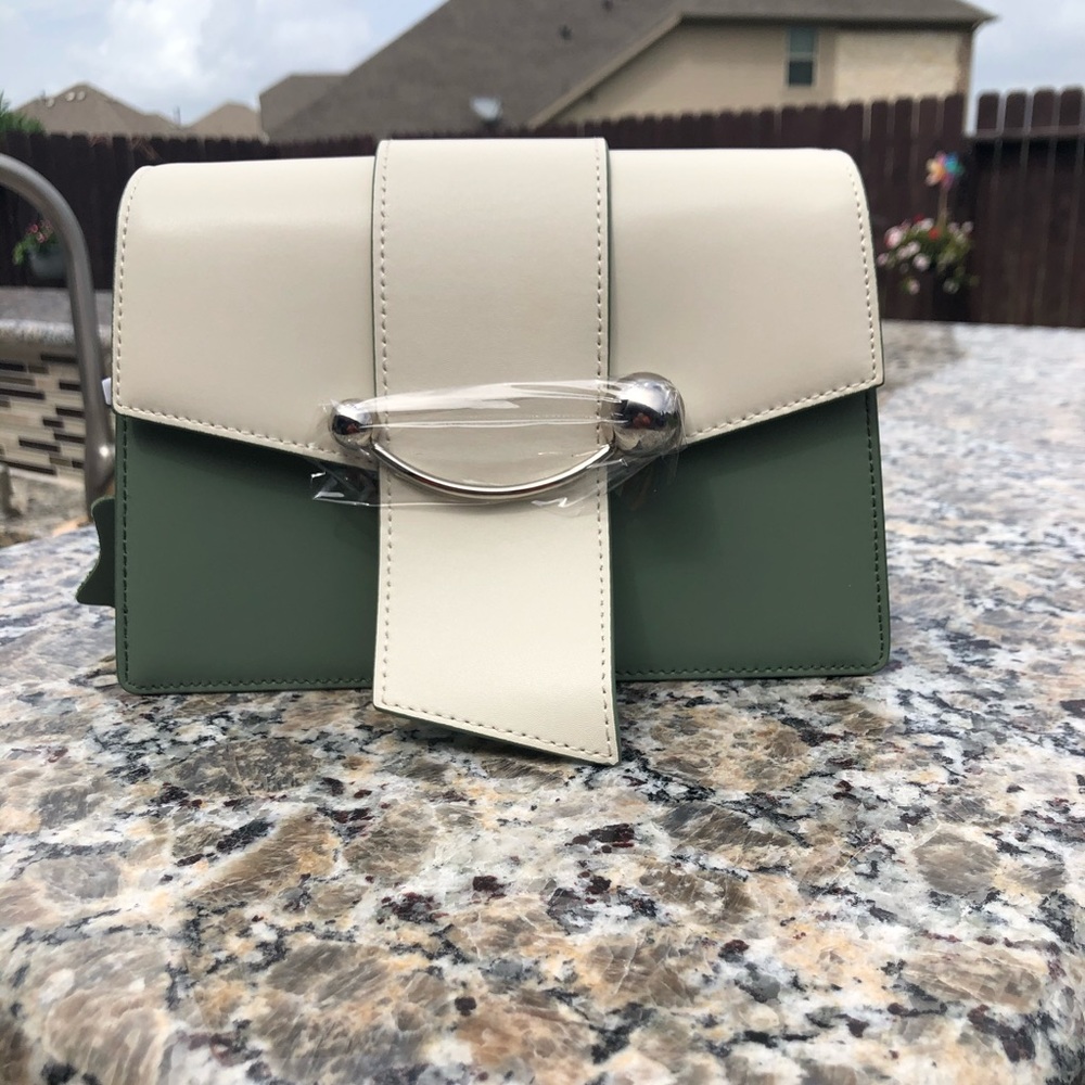 Mini green bag